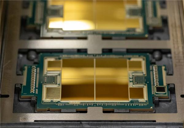 酷睿处理器|56核心350W功耗！Intel 7工艺至强全线曝光