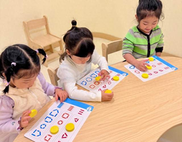 别盯智商了！脑科学研究证实：决定孩子后劲的，是看不见的前额叶