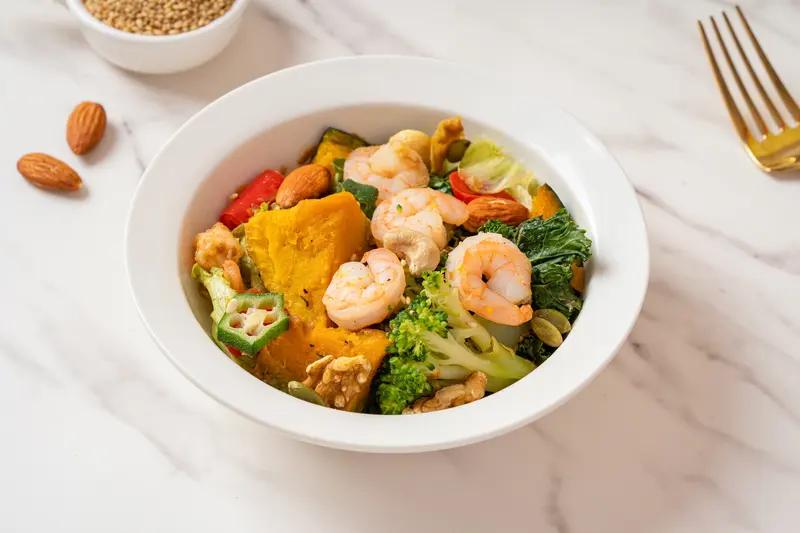 冬日三餐，暖身又养生，今天就来分享我的冬日餐单。
下班回家来一顿15分钟“暖冬能