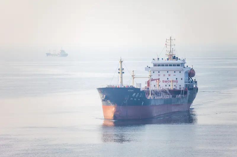 特朗普放行俄油轮进入古巴这一事件，背后或许暗藏诸多玄机。特朗普执政期间，美国对外