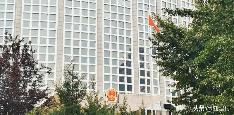 中方回应美以杀害伊朗最高领导人 中方回应美以杀害伊朗最高领导人，态度刚硬！3月1