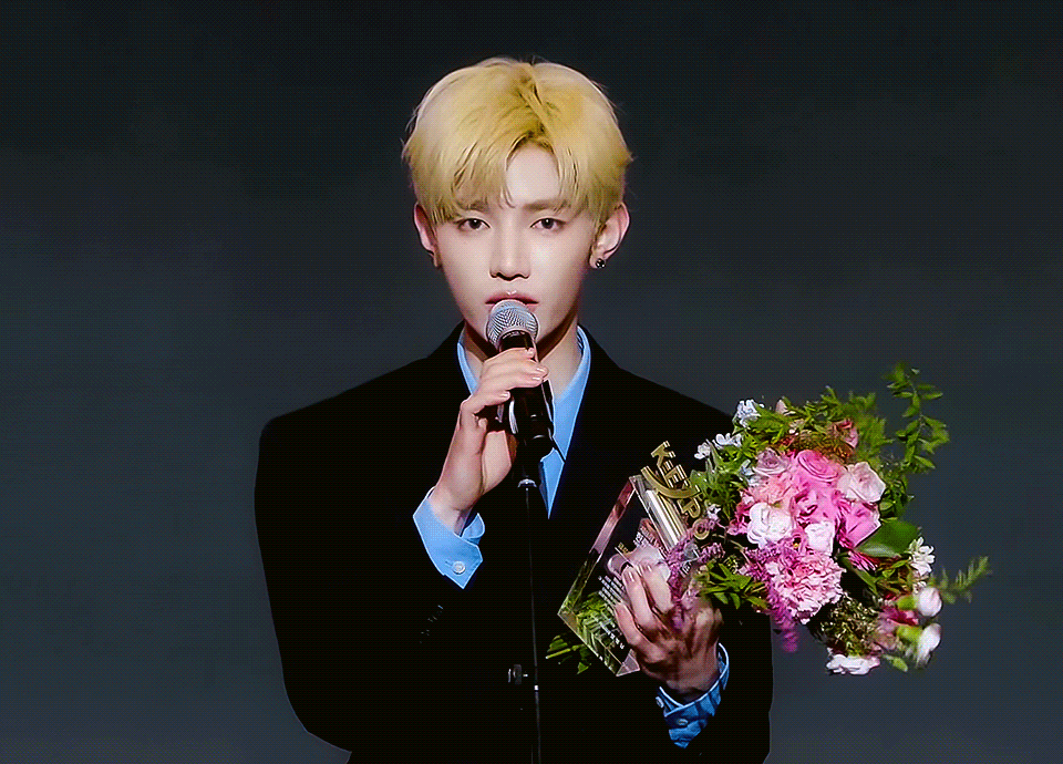 九月 所求皆所愿 所愿皆所得🍀昊儿多幸福一点吧💕영원히사랑하오 ​​​