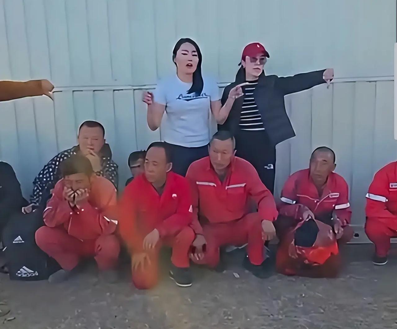 一边排队抢油，一边砸帮本国找油的中企营地！蒙古沉默两天后部长终于发声，这波操作难
