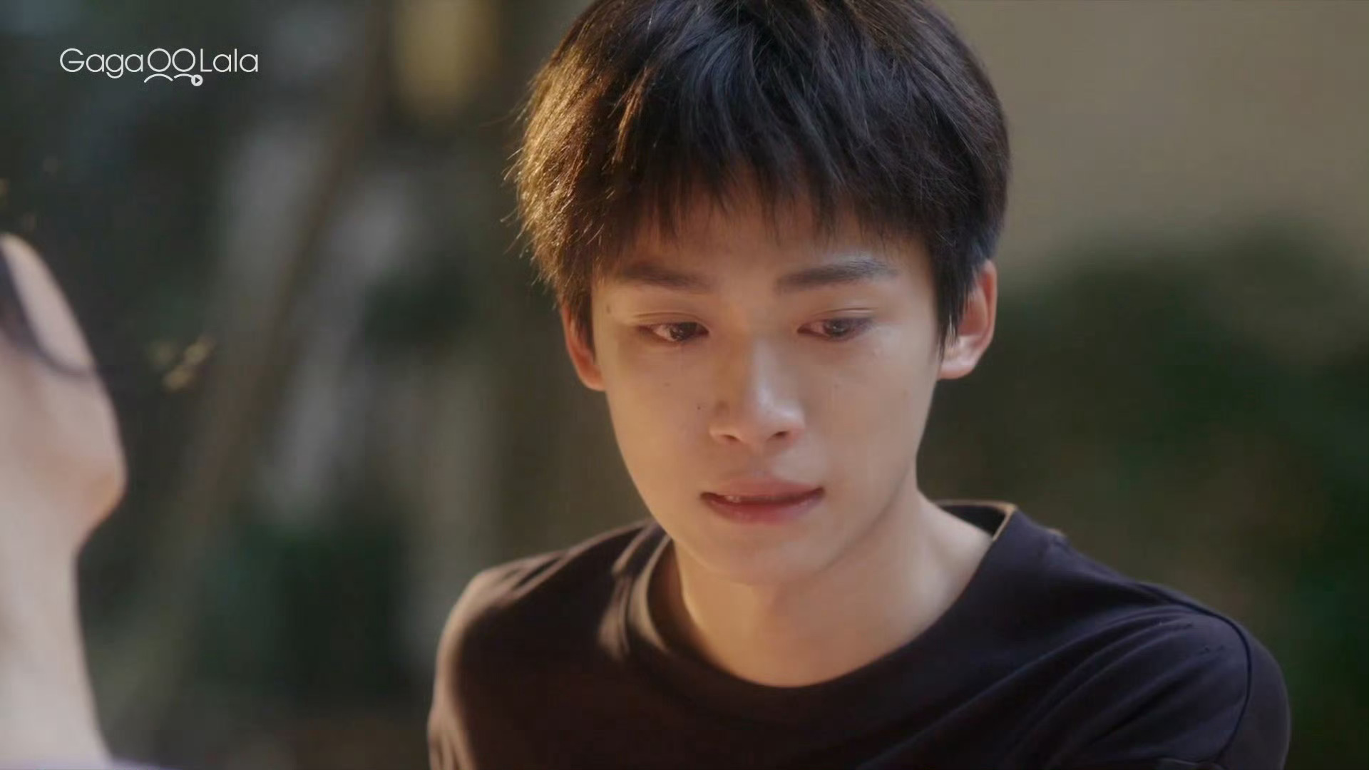 梓渝17秒9滴眼泪梓渝珍珠泪  梓渝珍珠泪，是17秒的一个镜头里一共掉了9滴眼泪