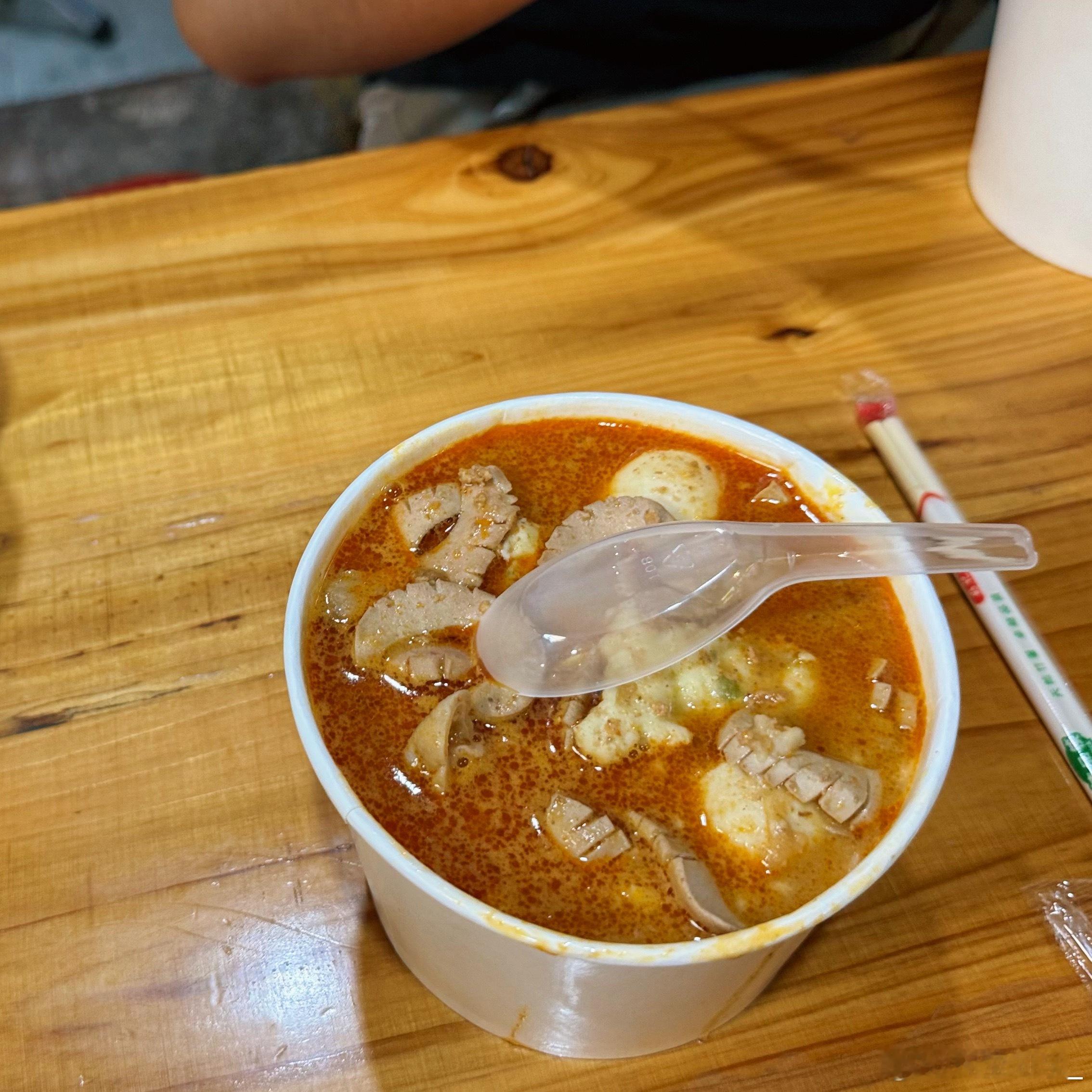 闽南地区美食集锦！土笋冻👉姜母鸭👉面线糊👉沙茶面👉米其林鸭肉粥每顿都不重