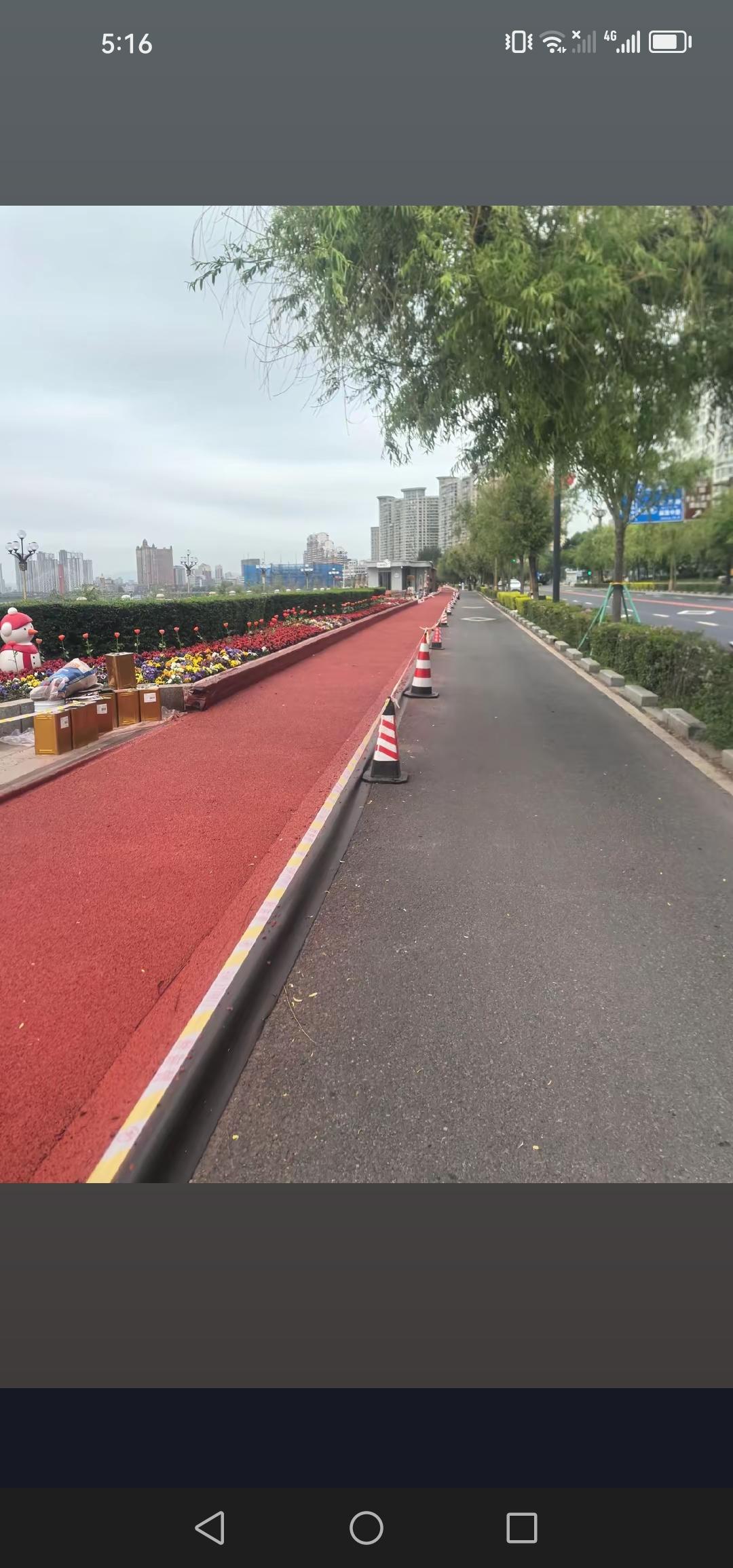 吉林市对马拉松比赛线路进行修整，使其整洁干净，为迎接马拉松比赛做足了万全准备。