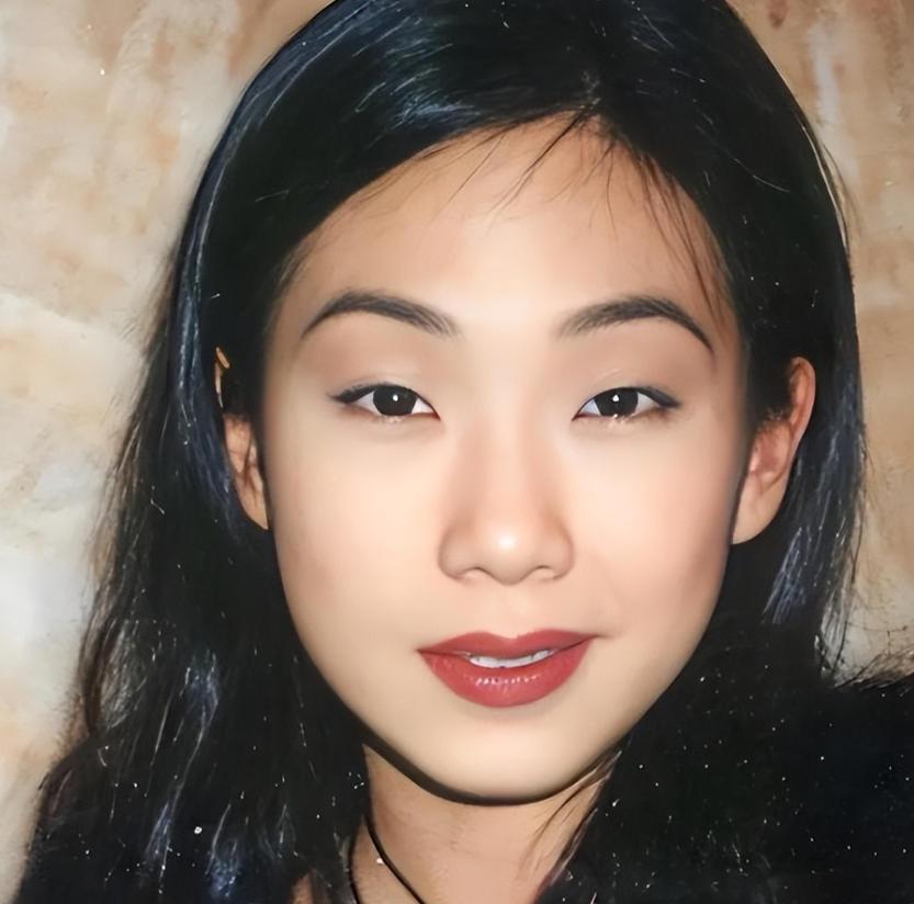 2004年，林忆莲向李宗盛提出离婚，李宗盛坦言：我年近半百，却要妻离子散，真的是
