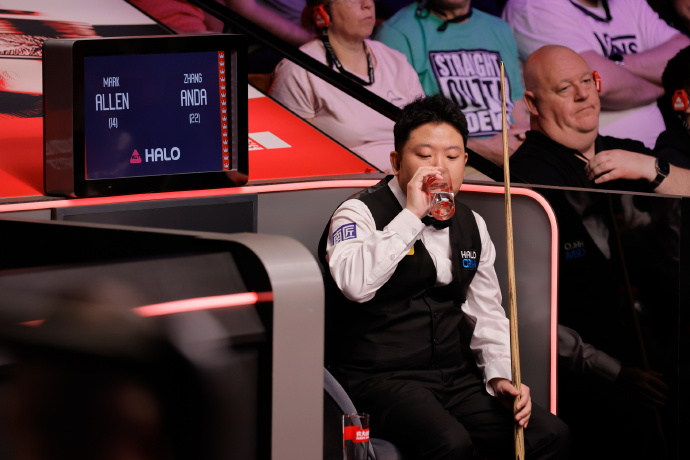 张安达6-10不敌马克-艾伦，无缘斯诺克世锦赛正赛首胜