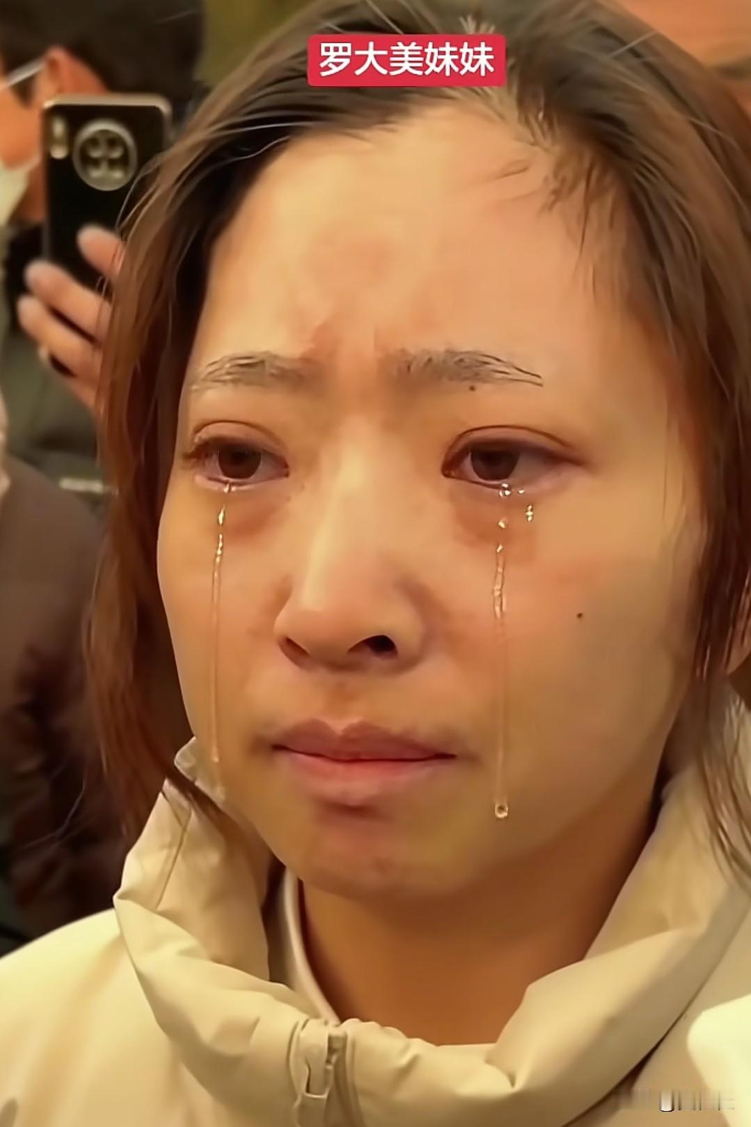 罗大美的妹妹，真的很理智！二审结束后，她说学业受到了影响，但她没放弃，要努力把毕