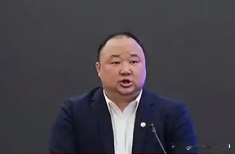 中国羽协掌门张军的坠落浅思

近日网闻体育界一条重磅消息，中国羽协主席张军因违纪