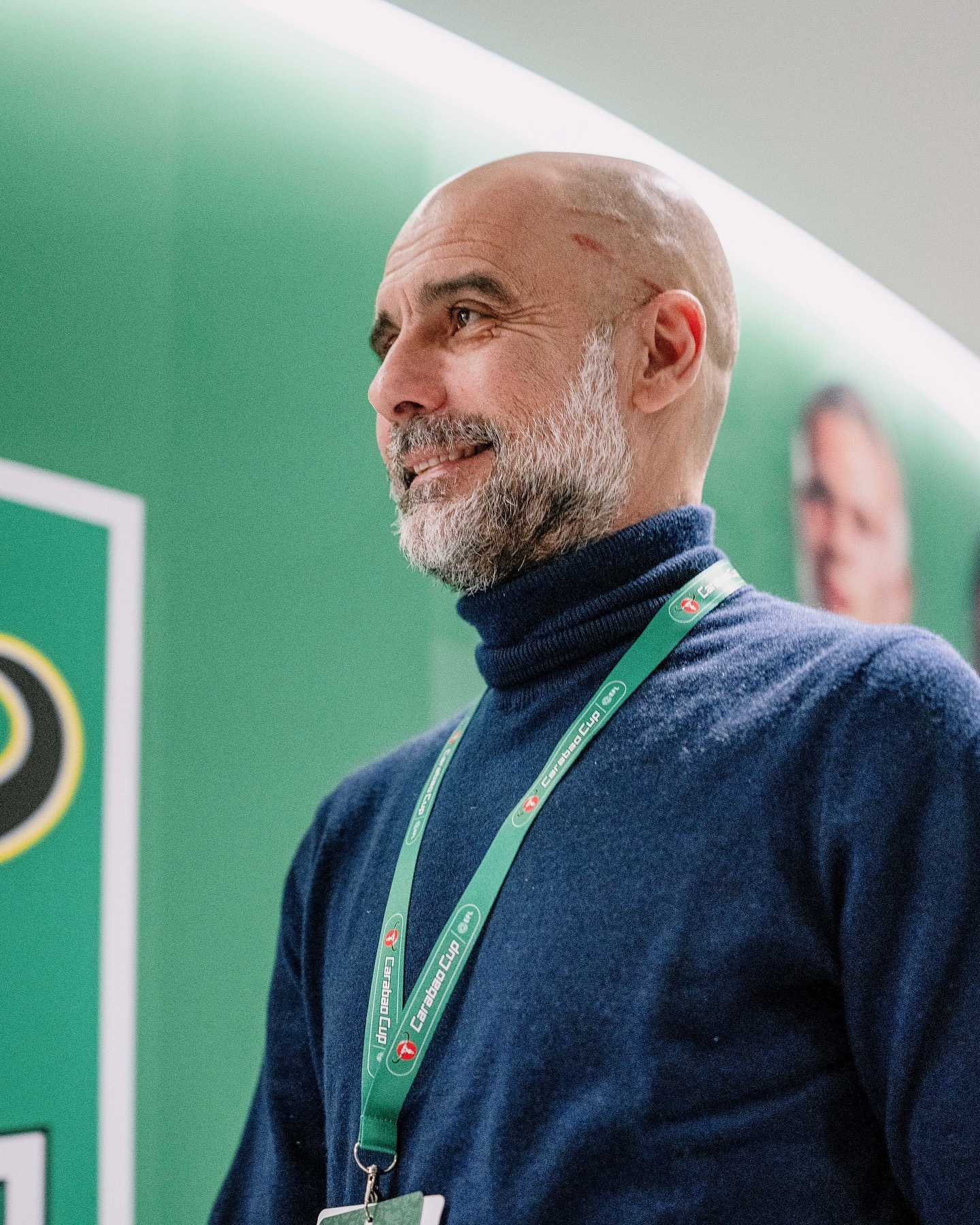 头又是怎么回事？又去哪里磕了碰了