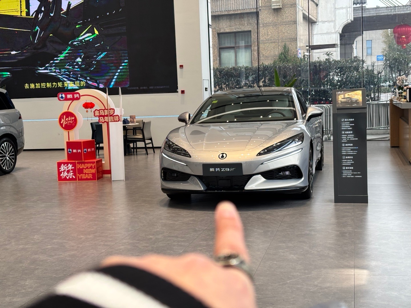 马上要换新的Z9GT 上海·腾势汽车(上海浦西腾势中心)