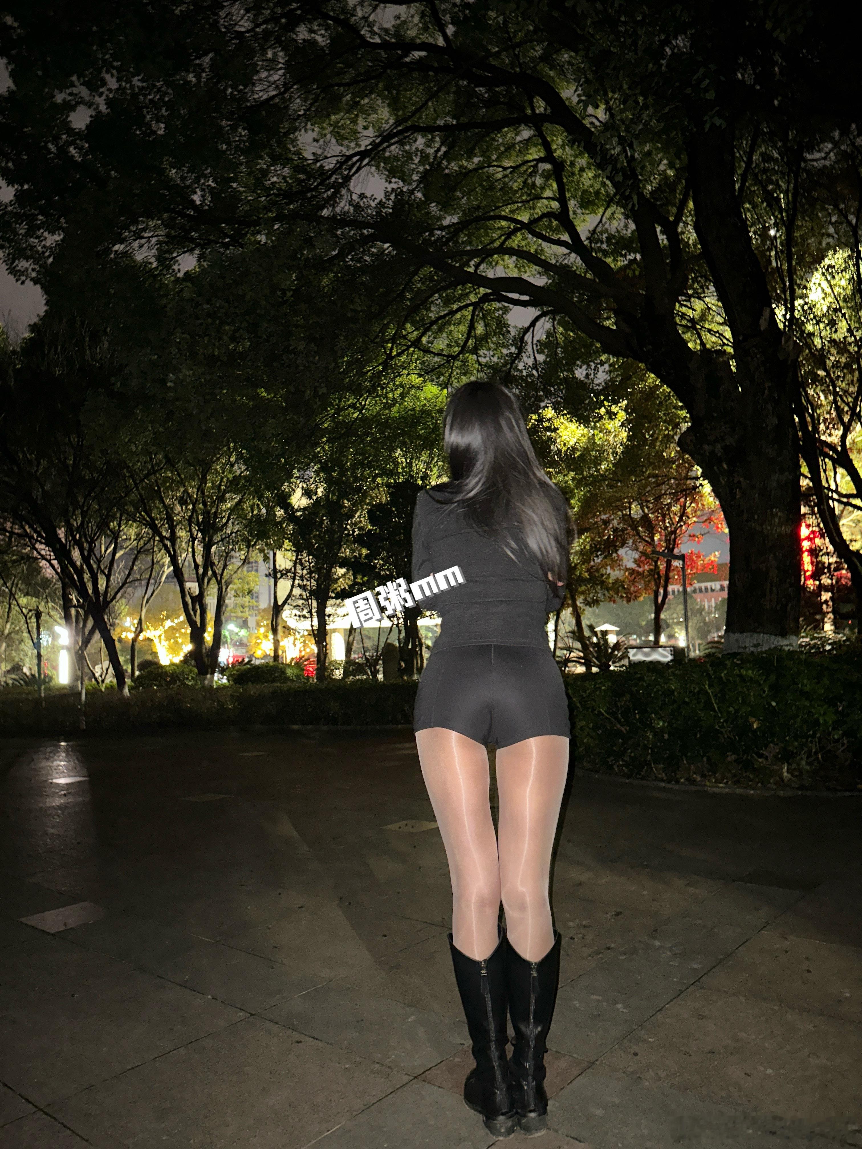 背影杀手也发光 