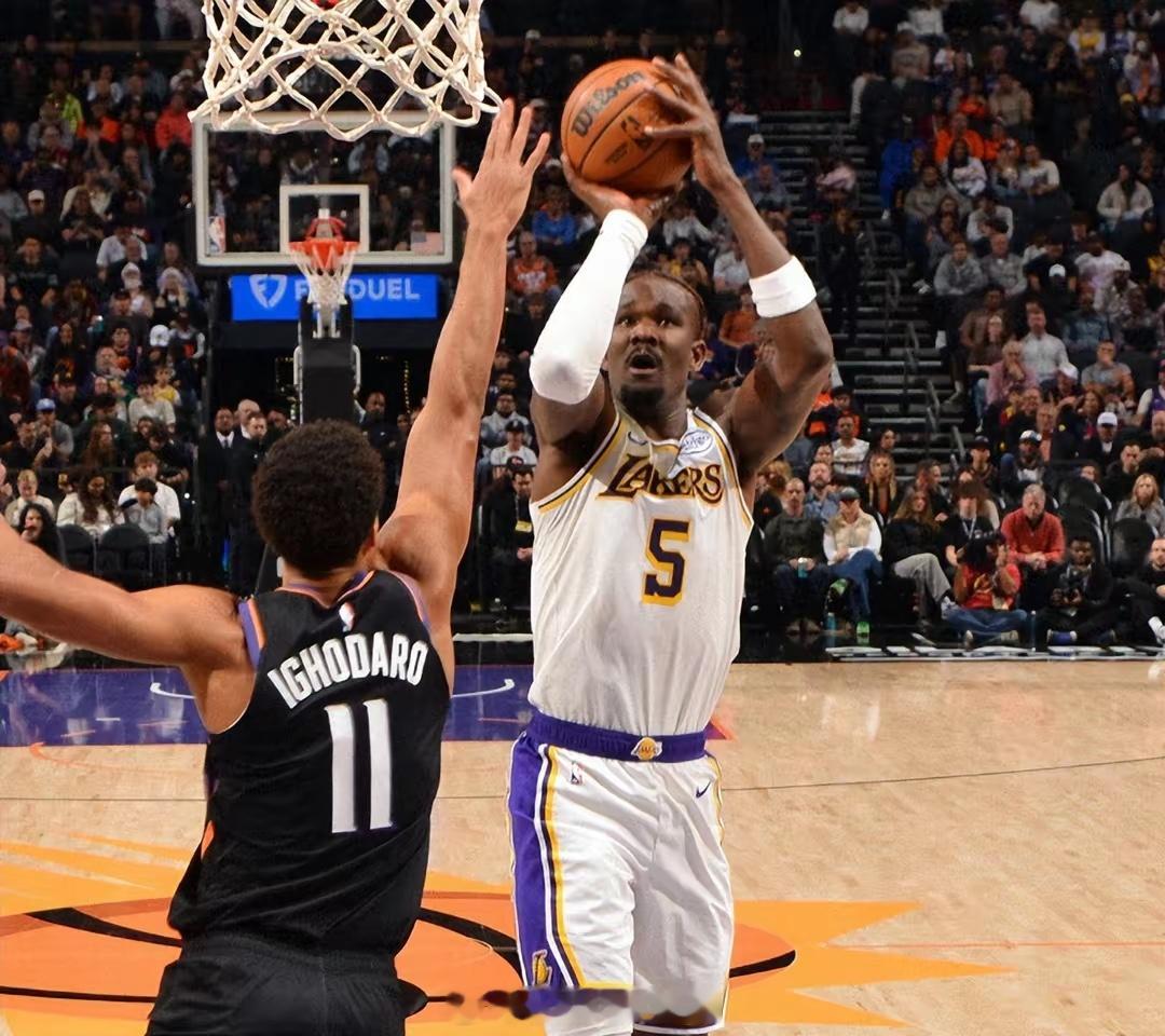 nba 爆发冲突！狄龙挑衅詹姆斯遭驱逐 东契奇 29+6 湖人116-114险胜