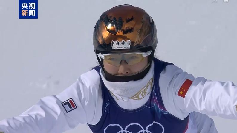 自由式滑雪女子空中技巧决赛 桃桃姐加油👏，不知道大年初二会不会在首金的基础上再