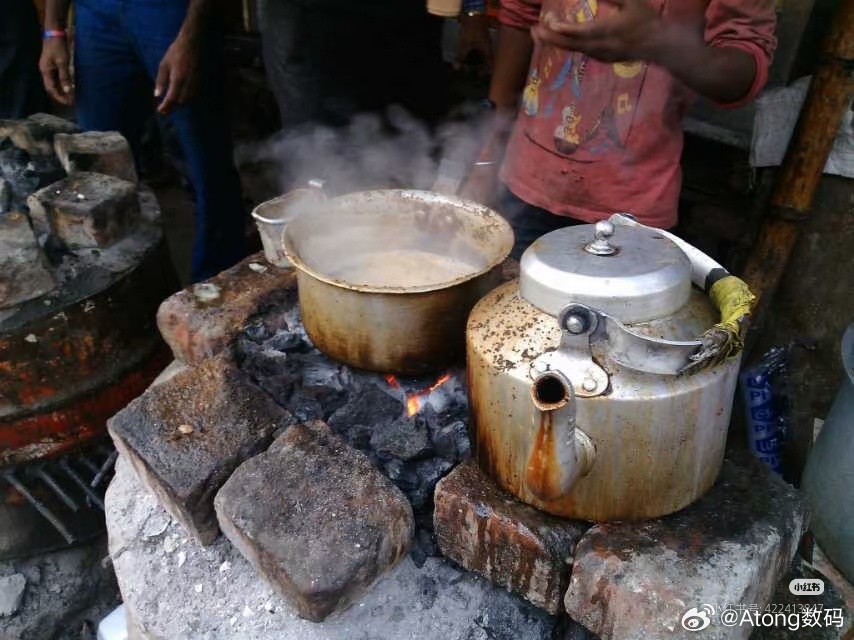 日本网红在印度被泼粪水致高烧入院在印度还是不能乱吃东西在国内吃印度菜都得三思更何