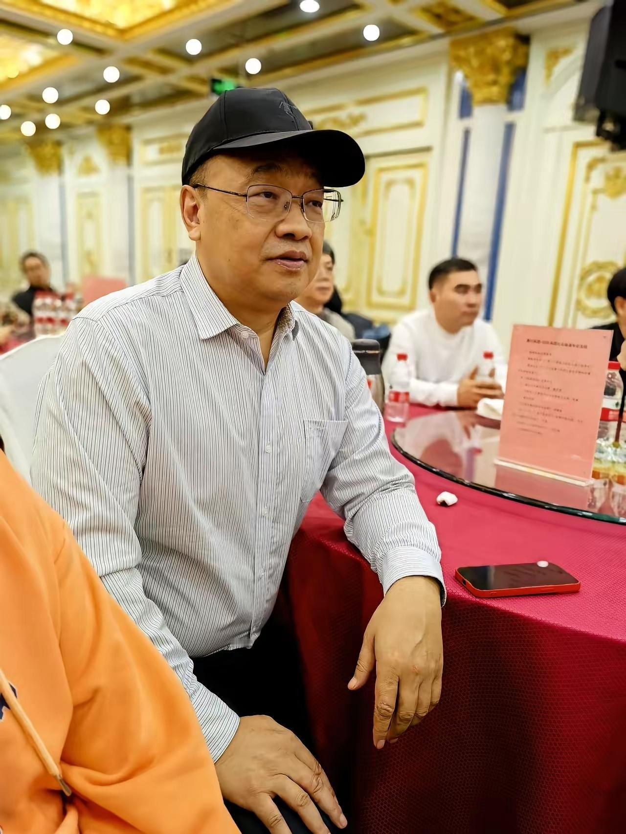 你身边有没有听过类似披着“甜蜜外衣”的骗局？
 
 
 
你身边有没有听过类似披