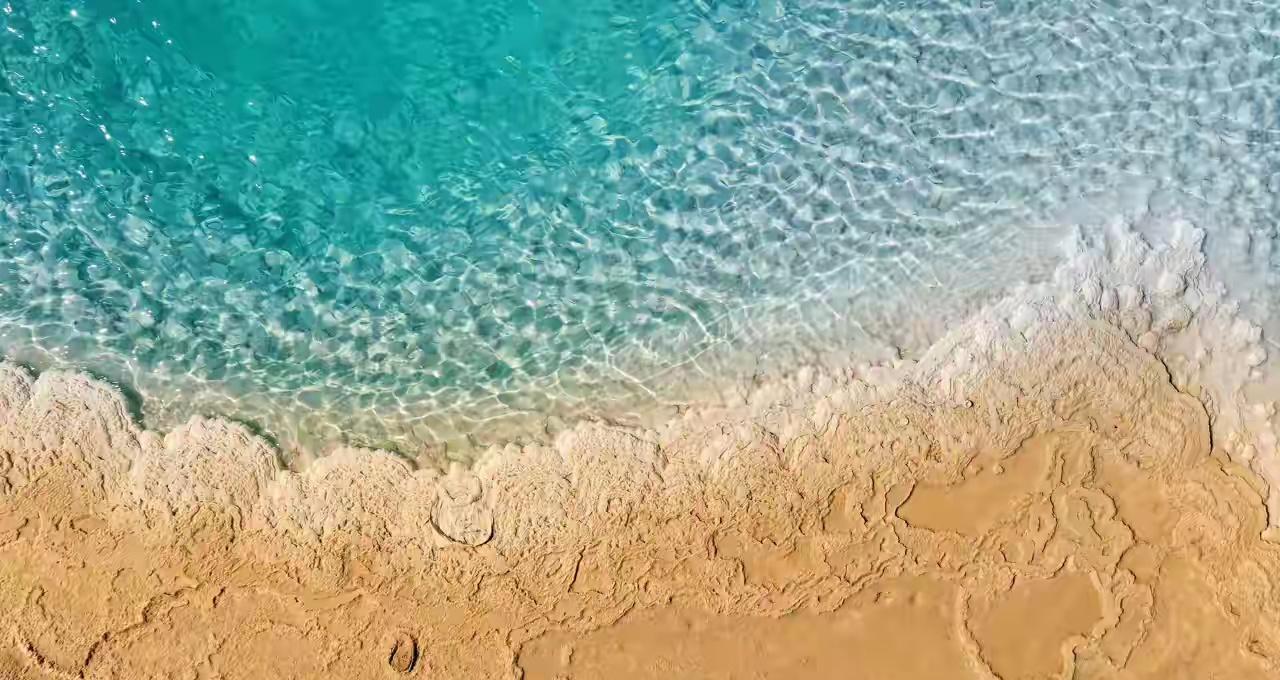 最揪心的话:
“1960年，是个男人就能娶老婆。1970年，有肉吃就能娶老婆。1