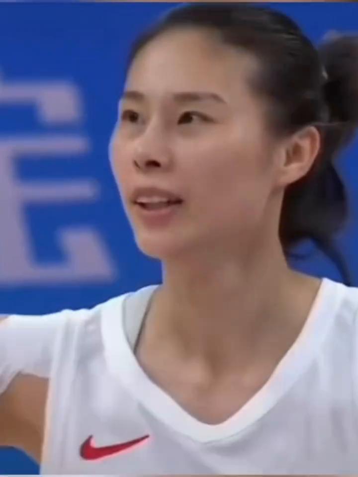 四十七，其实从四分半这也是拼两队谁失误少，谁能够把这个失误转成得分也是很关键的一