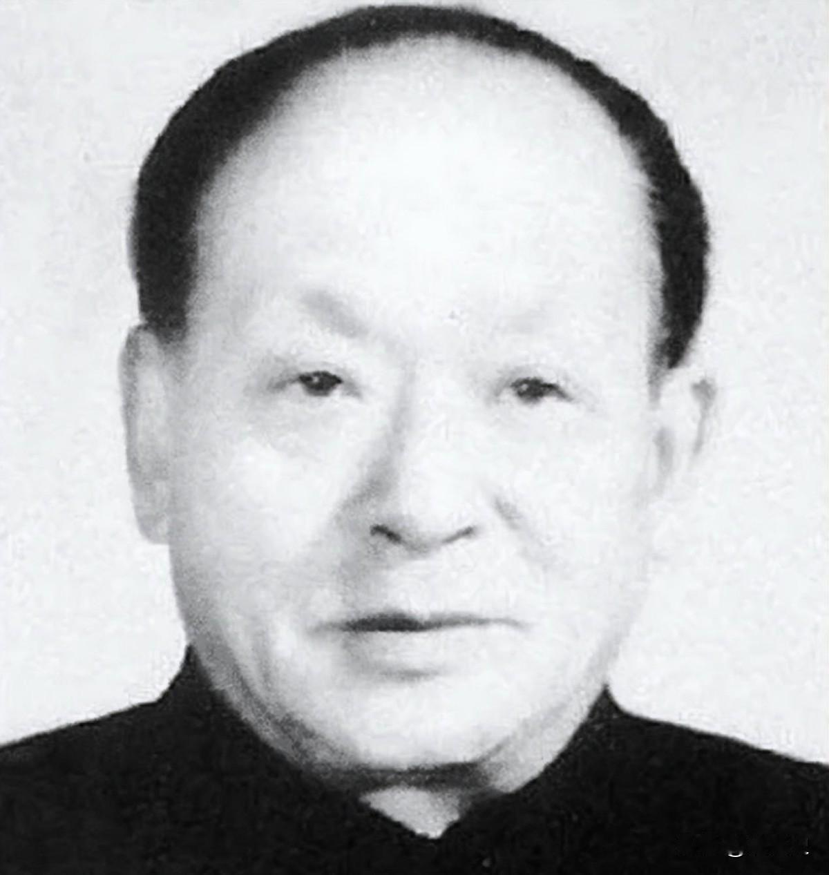 1931年，王盛荣救了毛主席，21年后却因贪污被判刑，但毛主席不相信，还说：“这