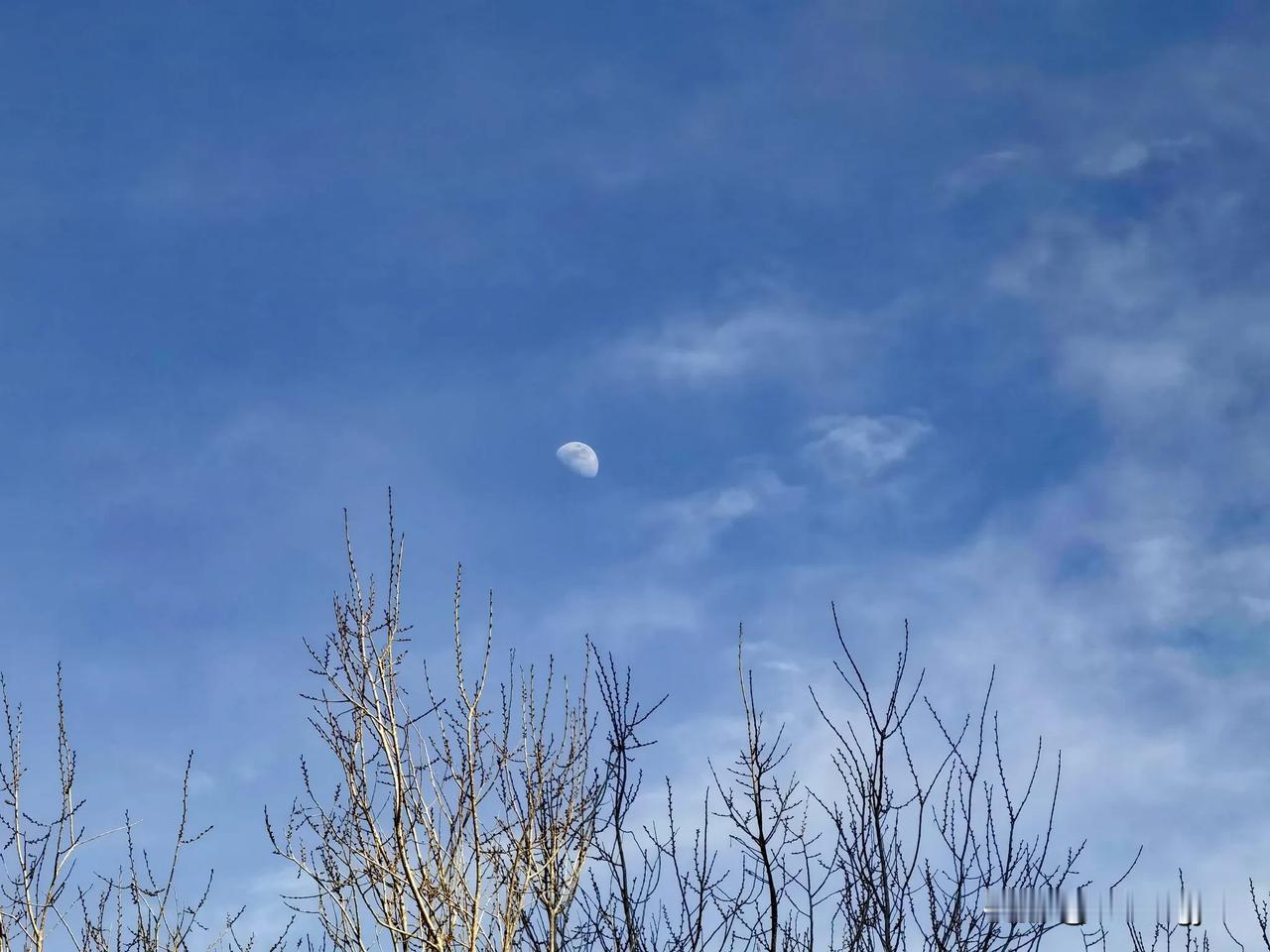 乌鲁木齐风景拍摄者 雪后的天空