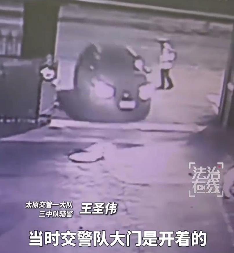 太原交警支队一大队在汾东北路开展夜间交通秩序专项排查，一名曾经有过饮酒驾车违法记