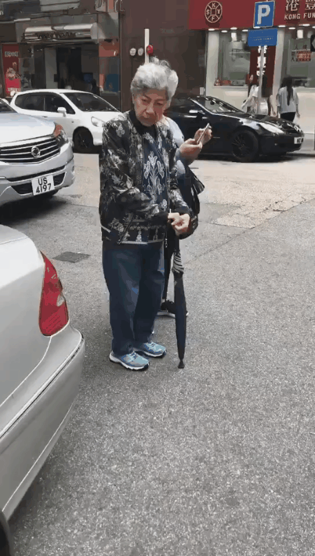 说出她演过的一个人物说明你认识她！ ​​​