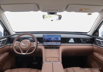 现在花 10 万元就能买到 6 座的 SUV，在以前想都不敢想，现在可以梦想成真