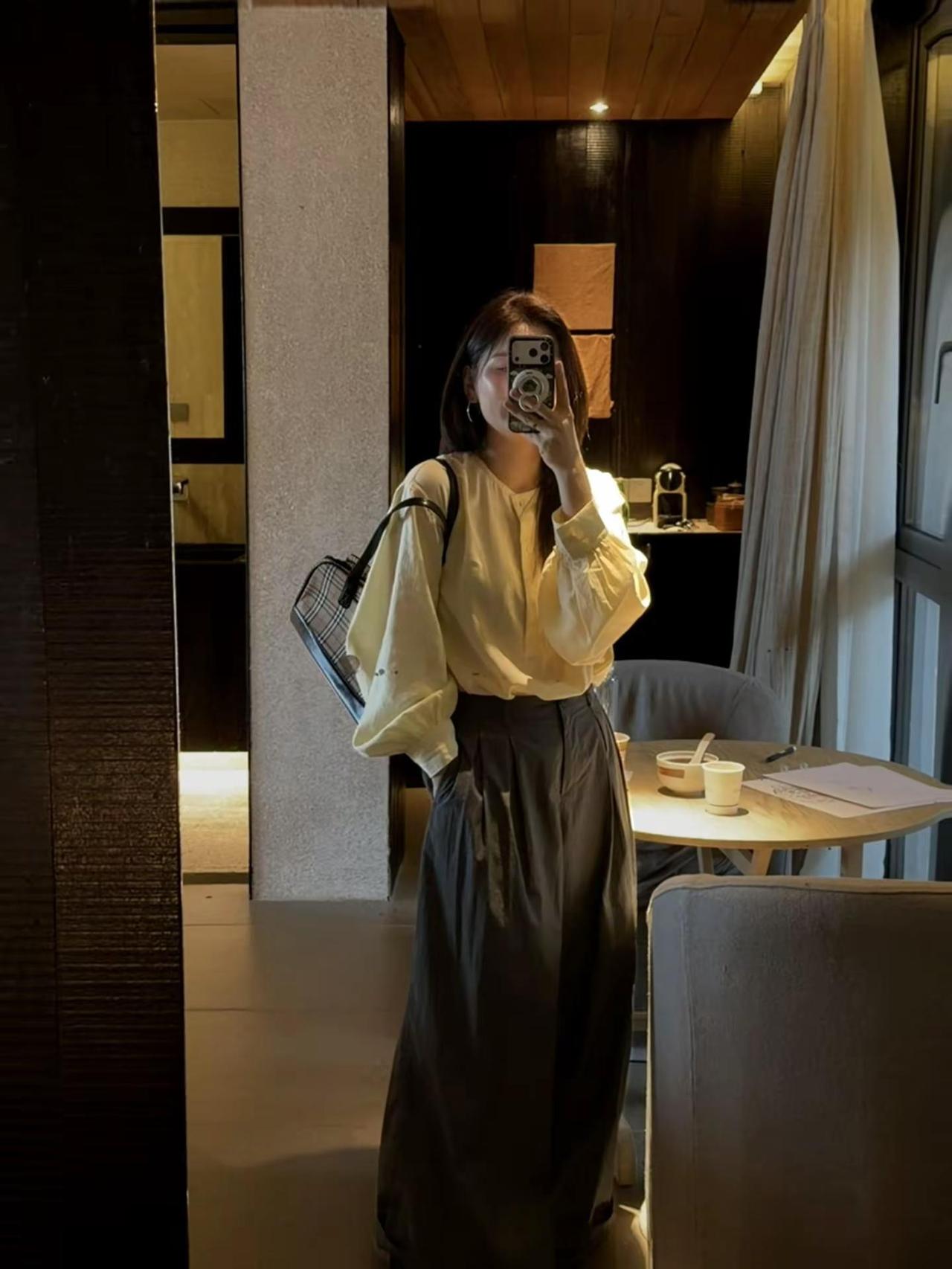 我是不会放过春天的散漫的自由感淡人穿搭 cleanfit简单出门 开始期待春天了