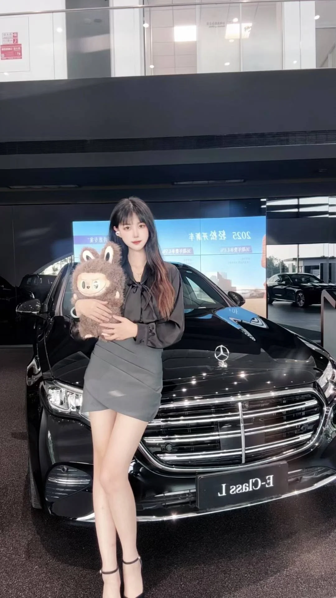 labubu跟E300更搭哦