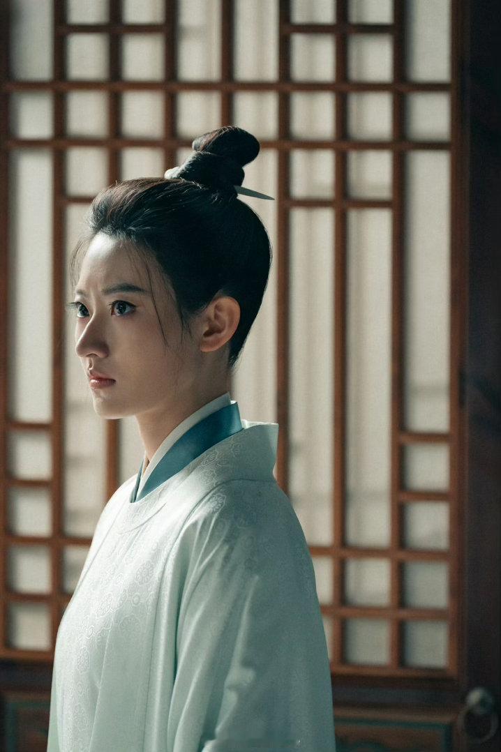 杨雨潼官宣藏海传2八公子杨雨潼确认出演藏海传2 哈哈哈哈哈已经等不及要追剧的既视