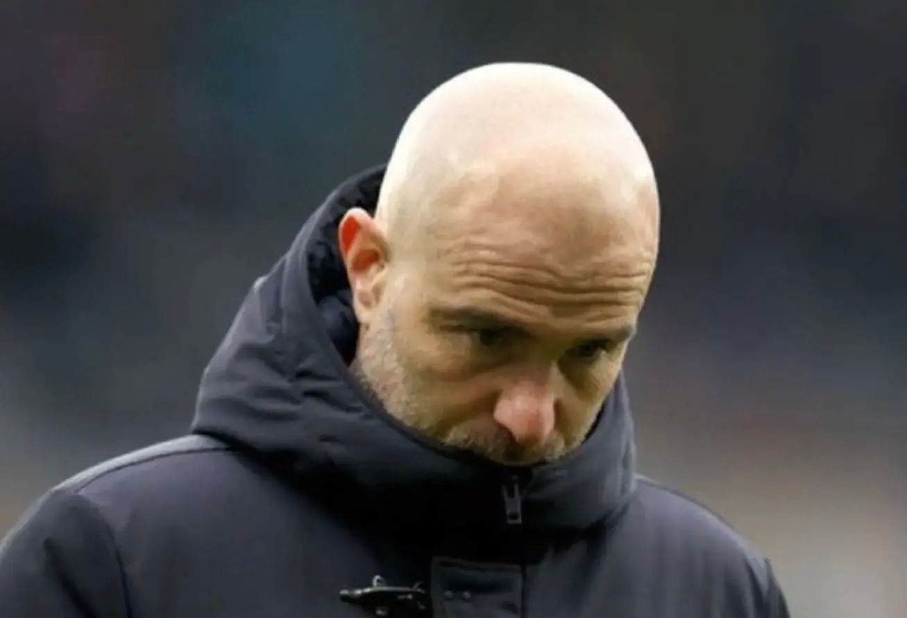 当你的主队教练刚拿了欧冠冠军，新赛季开局6轮3胜1平2负拿10分，多少球队敢让教