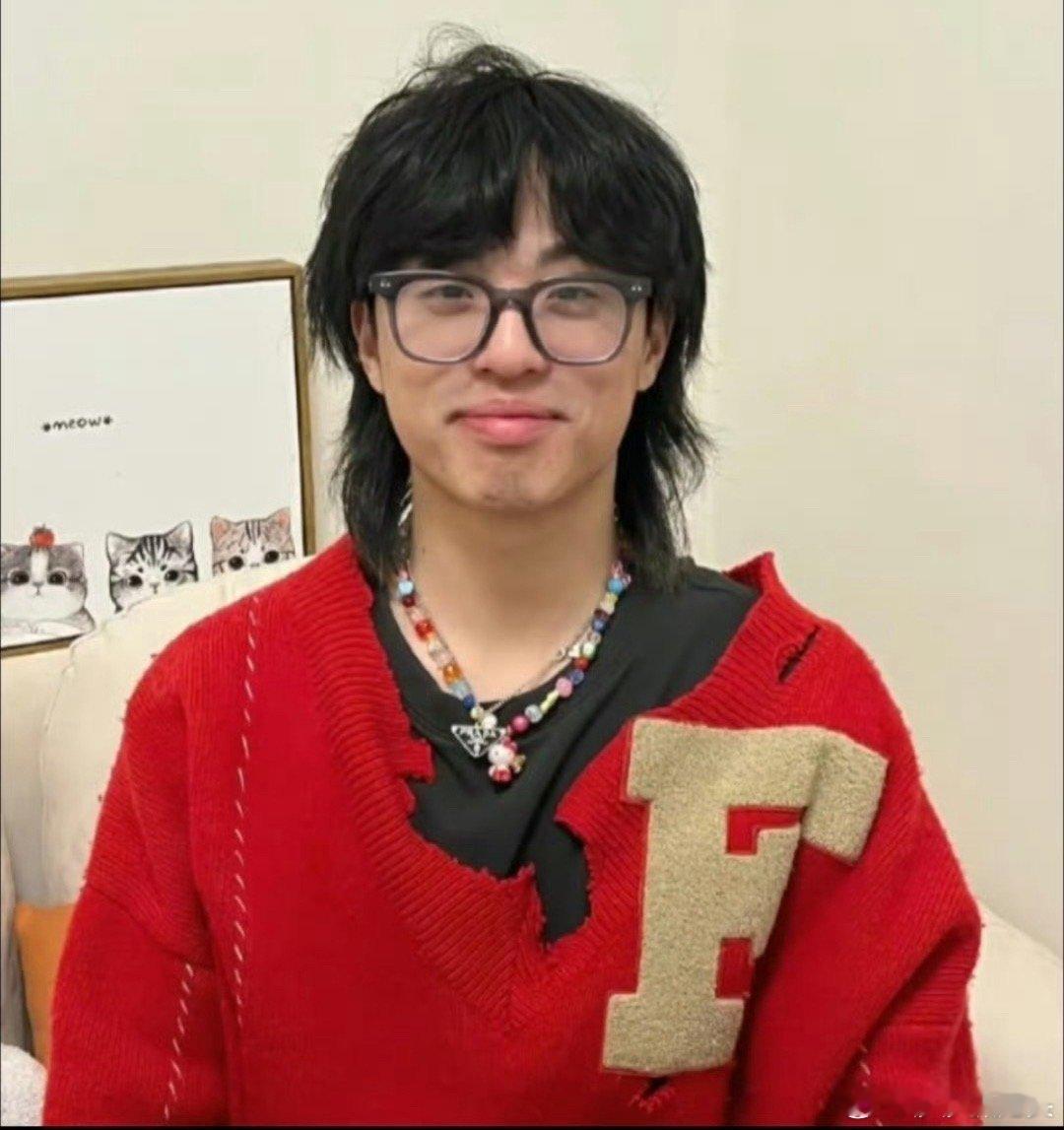进过确认孩子王已经离世，年紧28岁在美国高速公路上发生了事故，愿天堂没有车祸，一