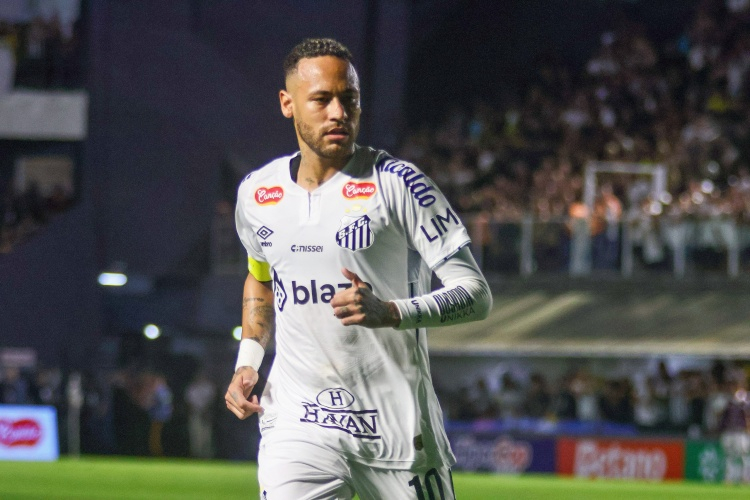 4月6日讯 据巴西媒体ge.globo报道，内马尔自去年重返桑托斯后，俱乐部收入