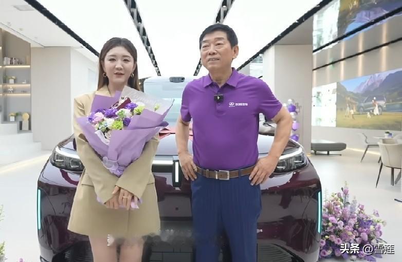 陈梦又换新车了！
​
原来陈梦今天已经正式成为魏牌V9X车主，她非常开心的是，魏
