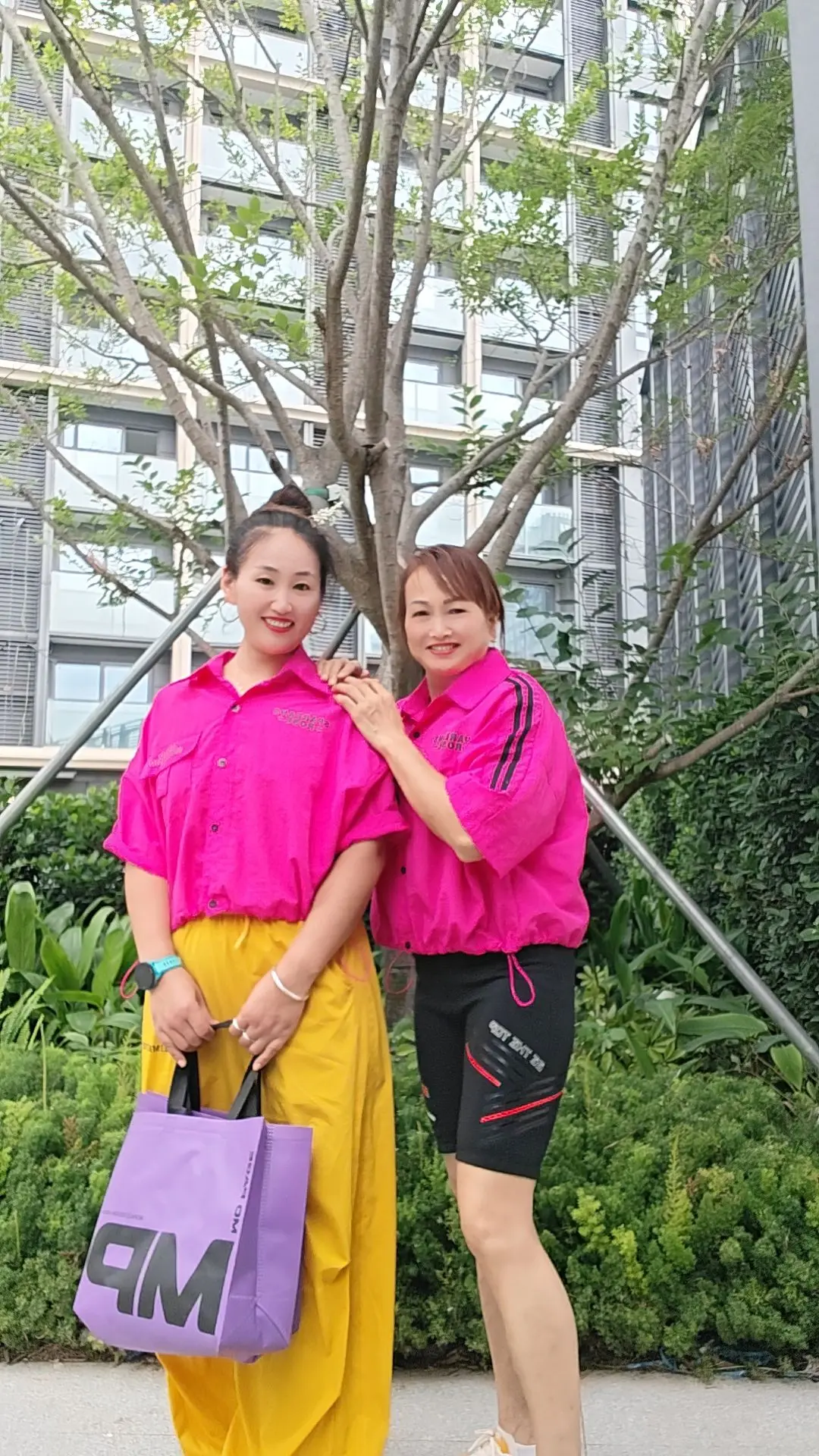 完美搭档姐妹组合