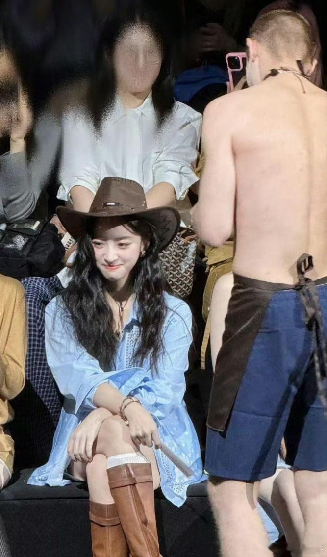 古装剧里感受了看男模的快乐宴遇永安终于在古装剧里体验看男模的快乐！林晏换衣服那段