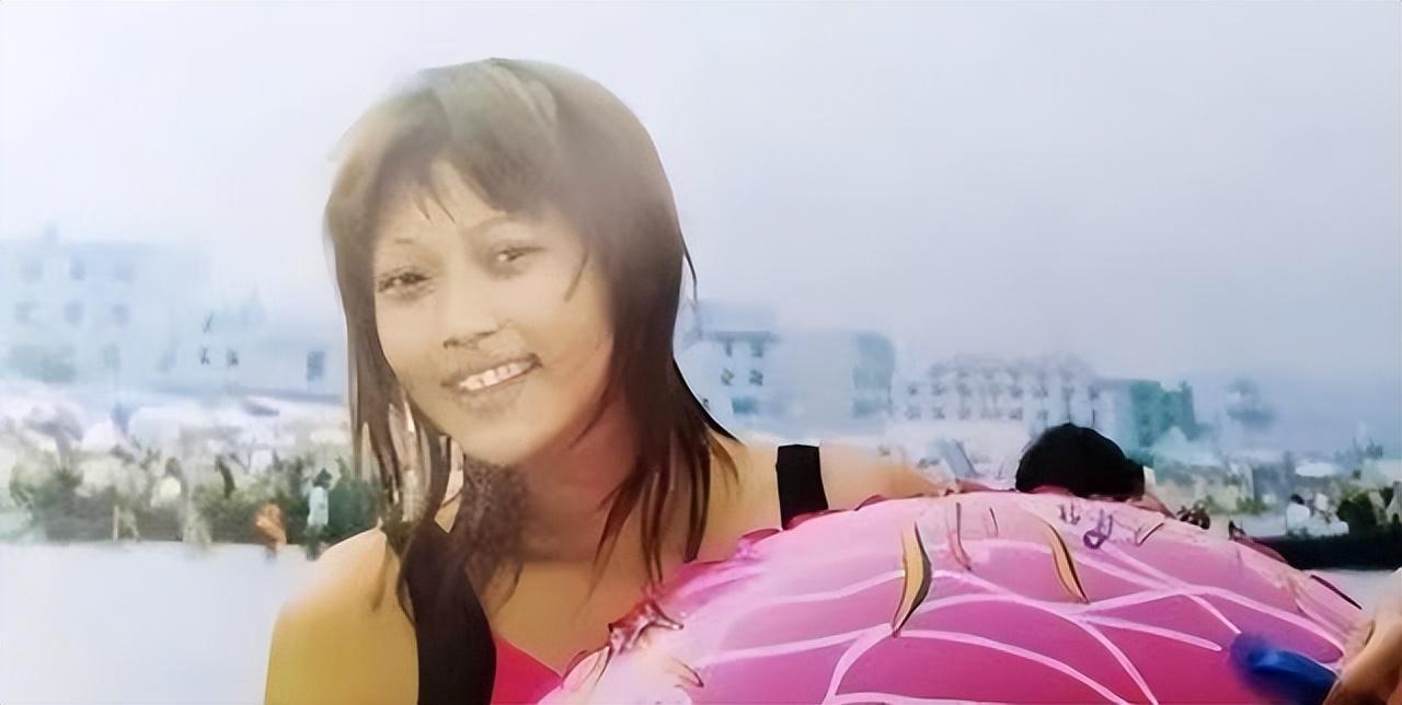 “我的脸价值400万”，辽宁女子疯狂整容300次，她经历了什么事？
34岁的吴晓