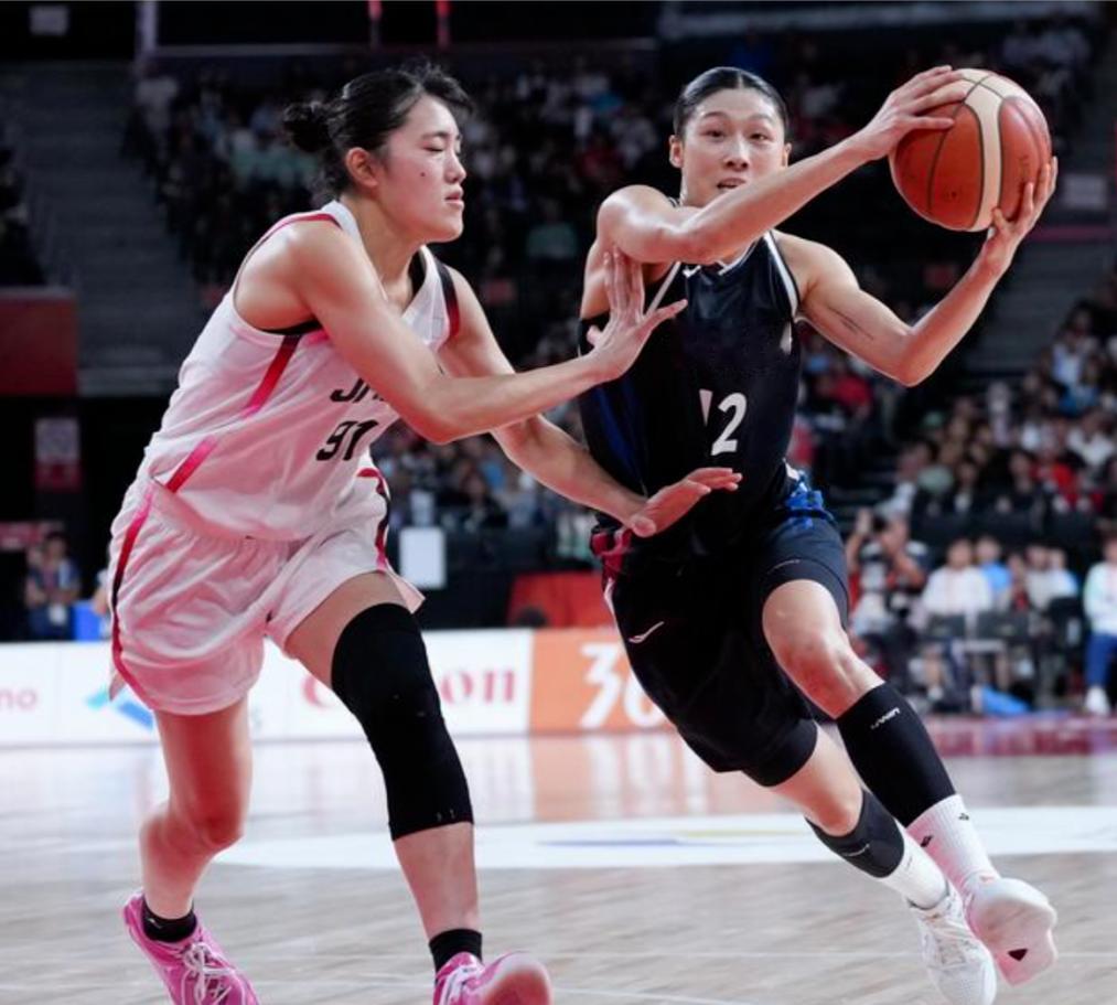 75-70，名古屋亚运会女篮决赛落下帷幕。缺了朴智秀、朴智贤两大核心，连12人名