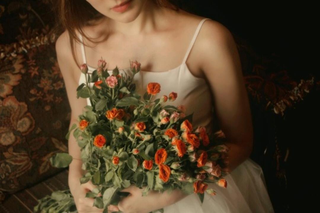 有没有人和我一样？远离了婆家，反而挺怀念以前的，可惜再也回不去了。

当初让我压