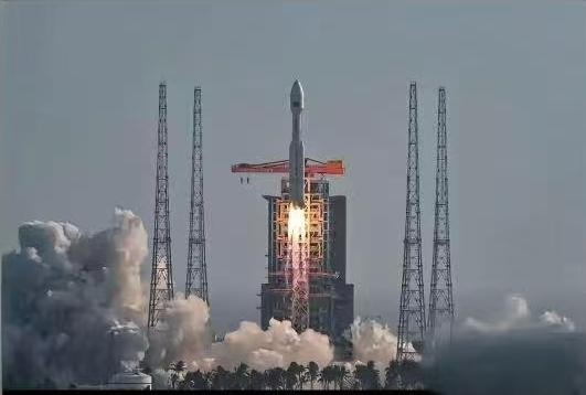12月6日，我国宣布在海南商业航天发射场用长征八号甲运载火箭，成功把卫星互联网低
