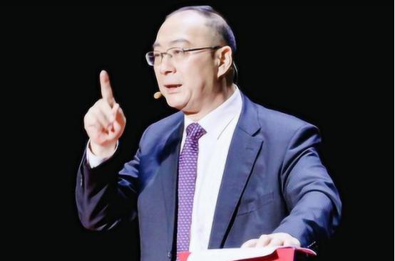 武统台湾一旦真打起来，美军要是敢硬闯台海拦咱们，咱到底该不该借着这个机会把美国这