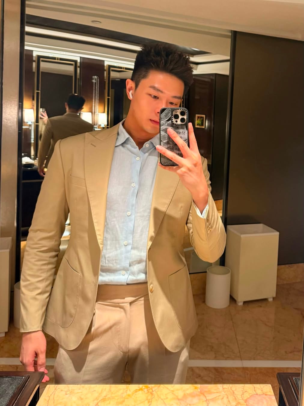 🕴️ 