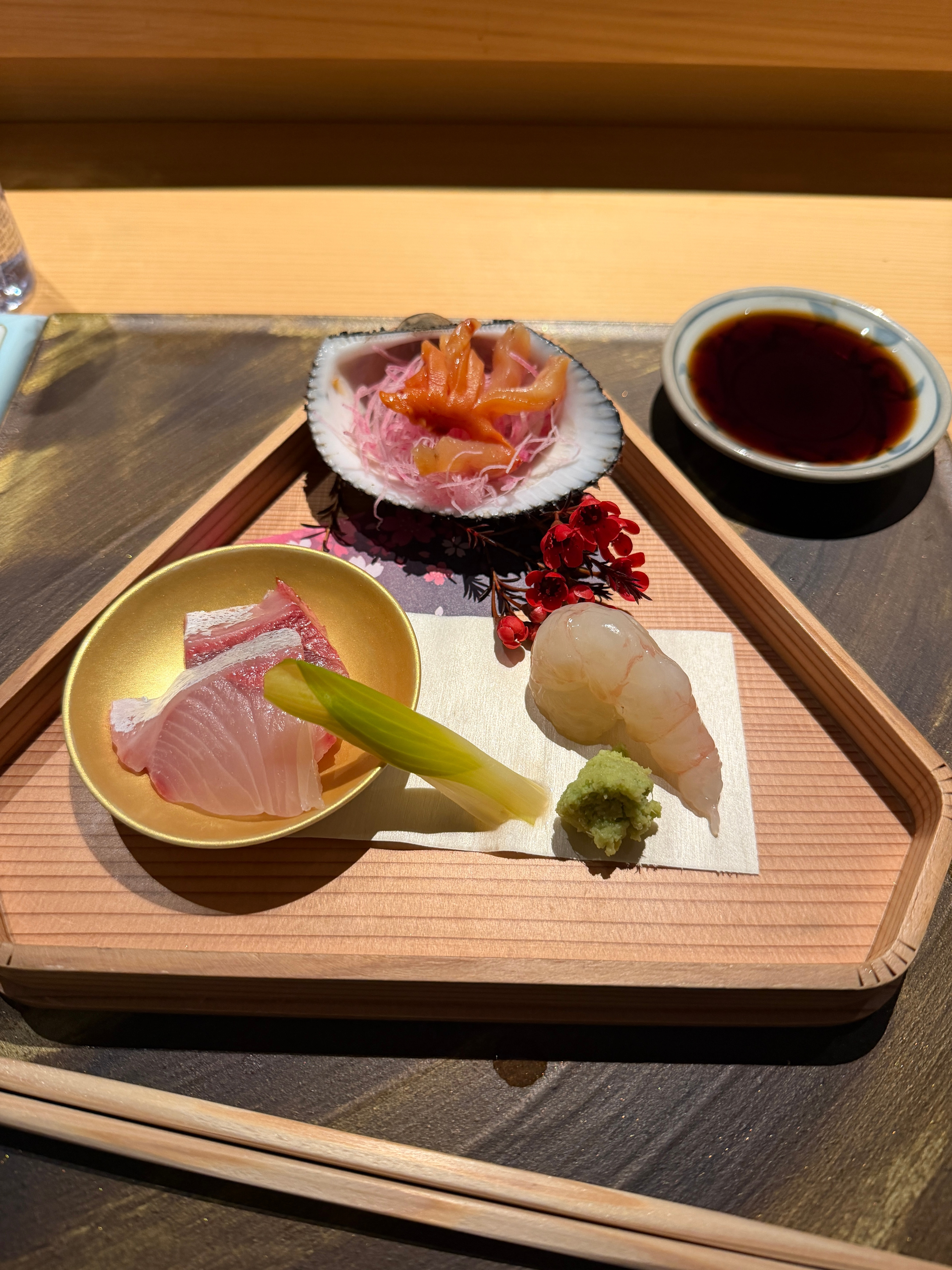 好好吃饭等过年哈哈哈 最近很懒 不想工作只想平躺