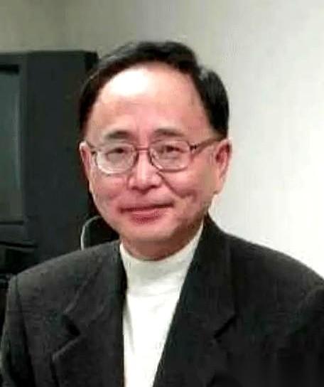 我今天才知道个事儿，给我震得半天没缓过来。
江姐，咱们都知道，英雄。但她的儿子彭