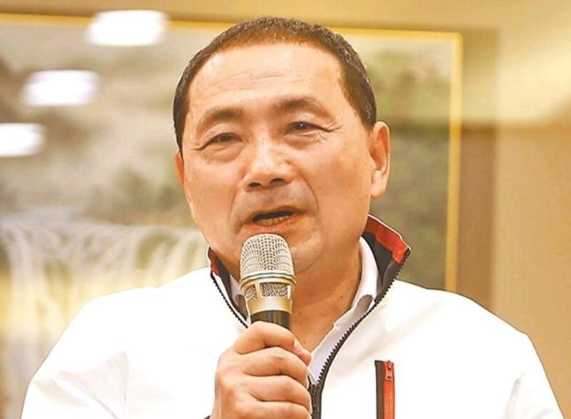 侯友宜为自己的政治生涯铺路？7月25日，国民党在凯道举办“反毒油”大集会，宣称有