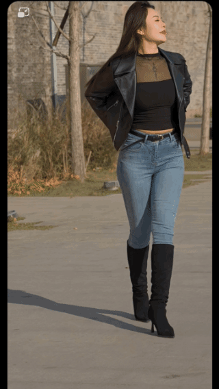 胖瘦适中的体型！