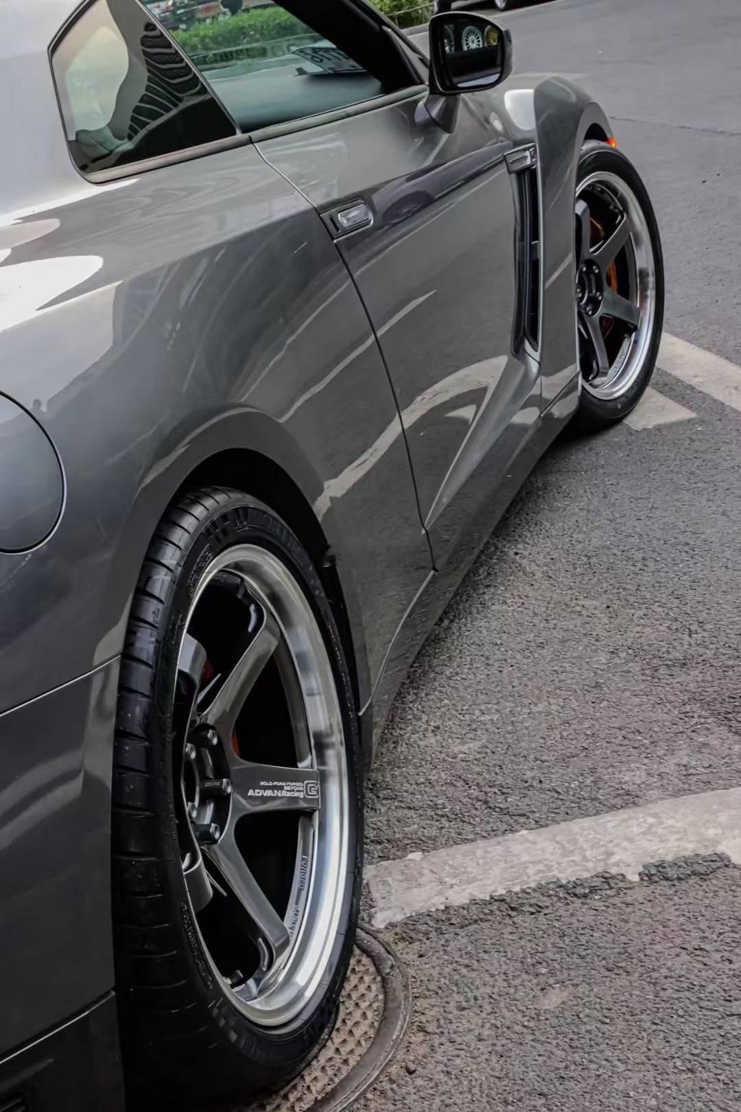 日本ADVAN GT BEYOND单片锻造工艺前20X10J ET35后20X1