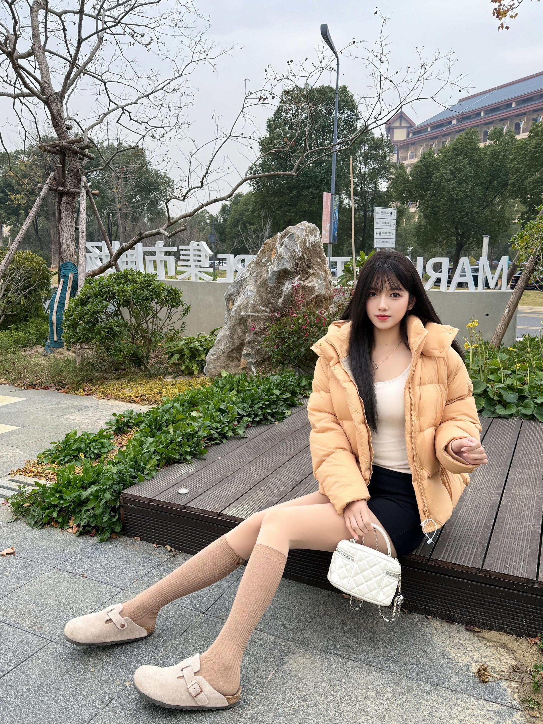 遇到难回答的问题又不说话~