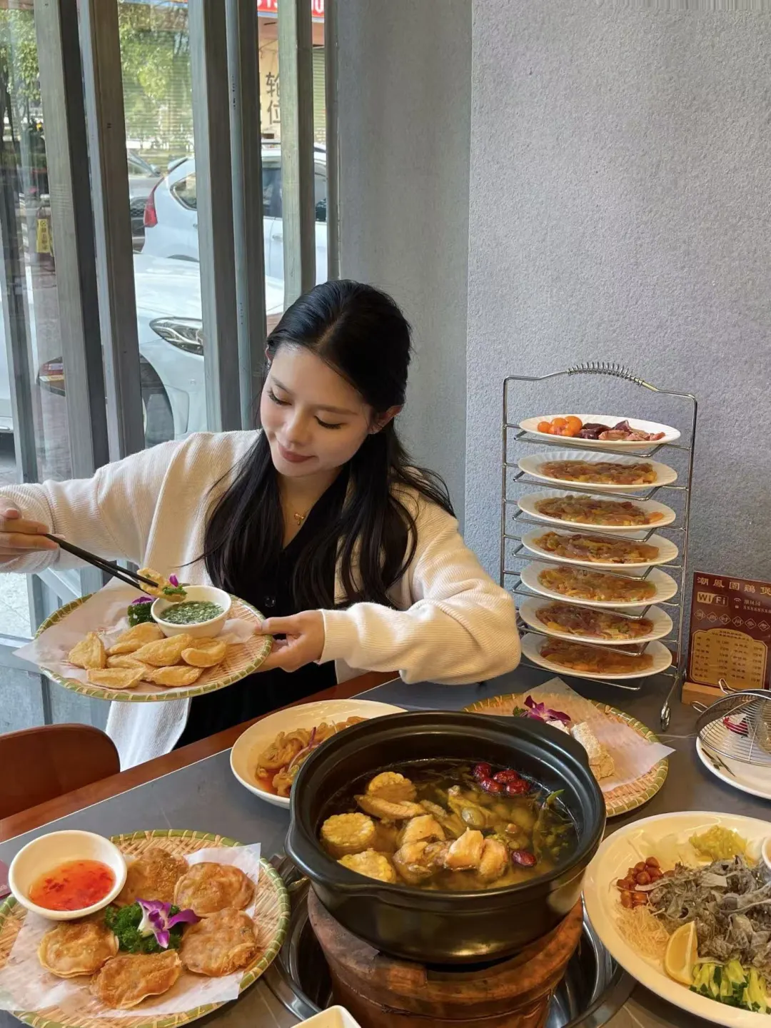 愣是开车2h去吃了这家石橄榄鸡煲🍲
